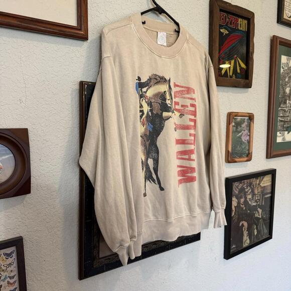 Hrt & Luv Brown Morgan Wallen Country Rodeo Western Sweatshirt Size Medium - Picture 2 of 6